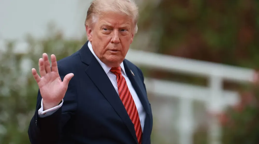 ABD Başkanı Donald Trump Dublin'de (EPA)