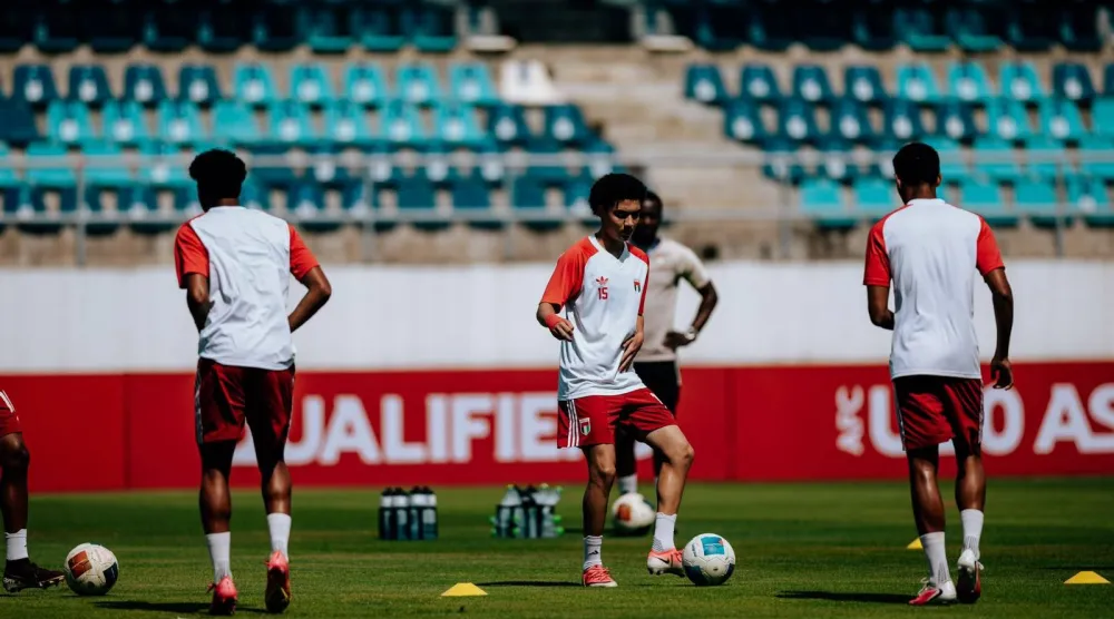 المنتخب الإماراتي من إحدى الحصص التدريبية (منتخب الإمارات)