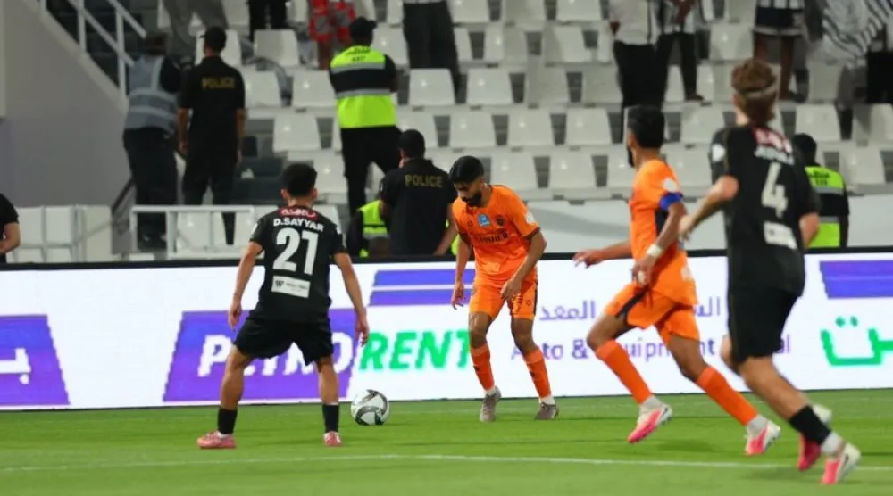 منح كاريلي مدرب الفيحاء لاعبي فريقه إجازة لمدة أسبوع وذلك بعد التعادل السلبي أمام الشباب (نادي الفيحاء)