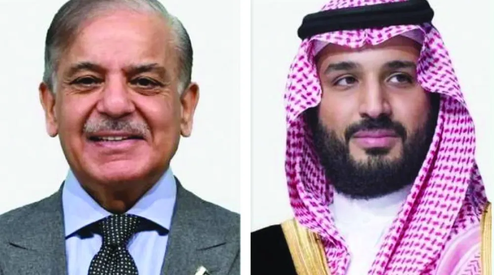 
ولي العهد السعودي الأمير محمد بن سلمان ورئيس الوزراء الباكستاني محمد شهباز شريف (واس)