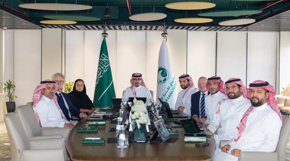 جانب من الاجتماع الدوري الأول لمجلس إدارة الاتحاد السعودي لكرة القدم (الشرق الأوسط)
