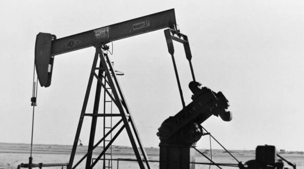 صورة أرشيفية لمضخة استخراج النفط في السعودية (واس)