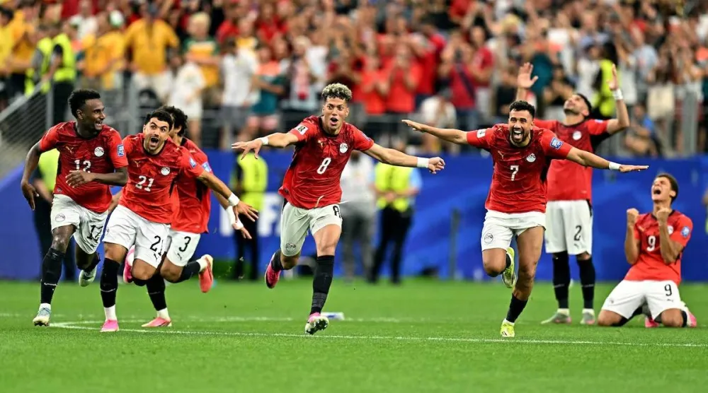 منتخب مصر يستعد لانطلاق مشواره في تصفيات كأس أمم أفريقيا 2027 بمواجهتي أنغولا وجنوب السودان (رويترز)