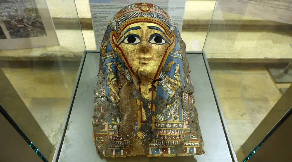 An artifact dating back to the Egyptian Pharaonic civilization, illegally smuggled out of Egypt, is displayed during a ceremony marking its handover to Egypt at the Lebanese National Museum in Beirut, Lebanon, 16 September 2026. (EPA)