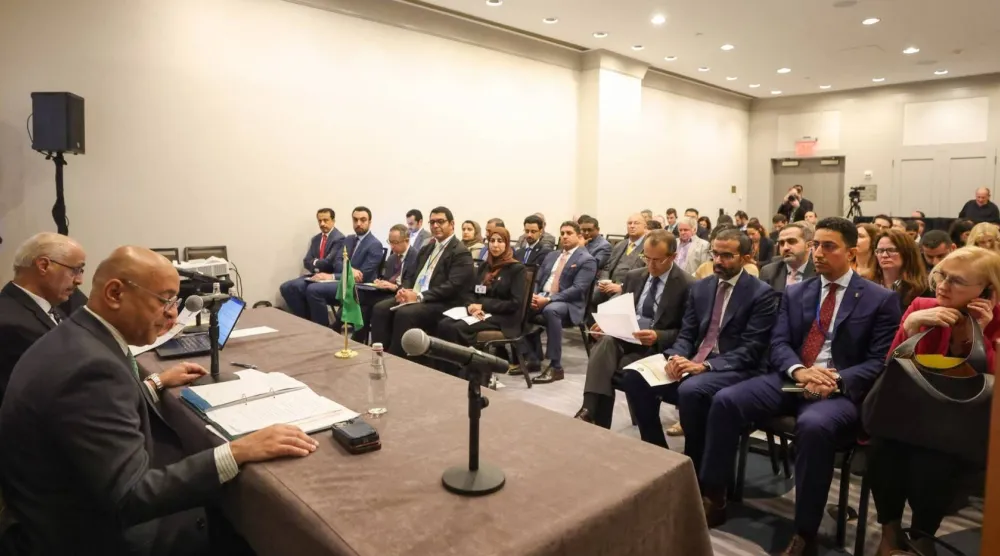 البديوي طالب خلال الندوة المجتمع الدولي بتشديد الرقابة ومساءلة الدول والجهات الداعمة للجماعات المسلحة (التعاون الخليجي)