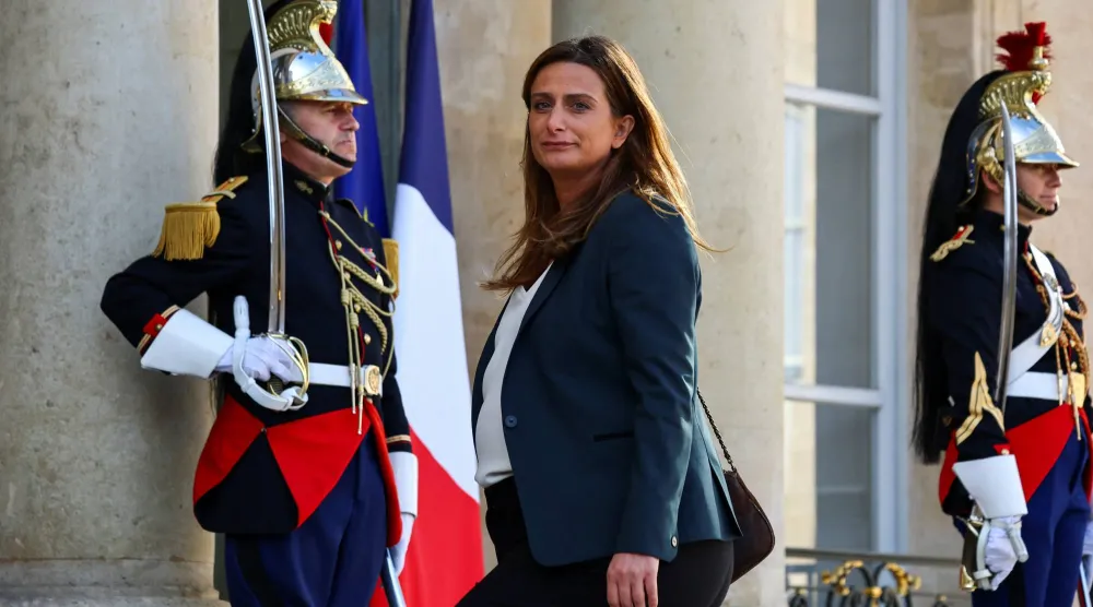Marine Tondelier, National Secretary of Les Ecologistes (the Ecologists - EELV - French Green Party) party arrives for a meeting with French President Emmanuel Macron about the situation in the Middle East and Ukraine and their consequences for France's security and energy supplies, at the Elysee Palace in Paris, France, September 18, 2026. REUTERS/Sarah Meyssonnier