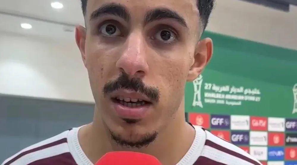 أيوب العلوي لاعب المنتخب القطري (الشرق الأوسط)