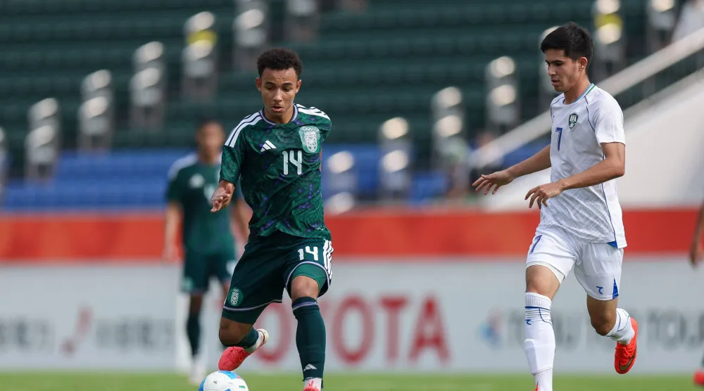 جانب من مواجهة الأخضر السعودي مع نظيره الأوزبكي (المنتخب السعودي)