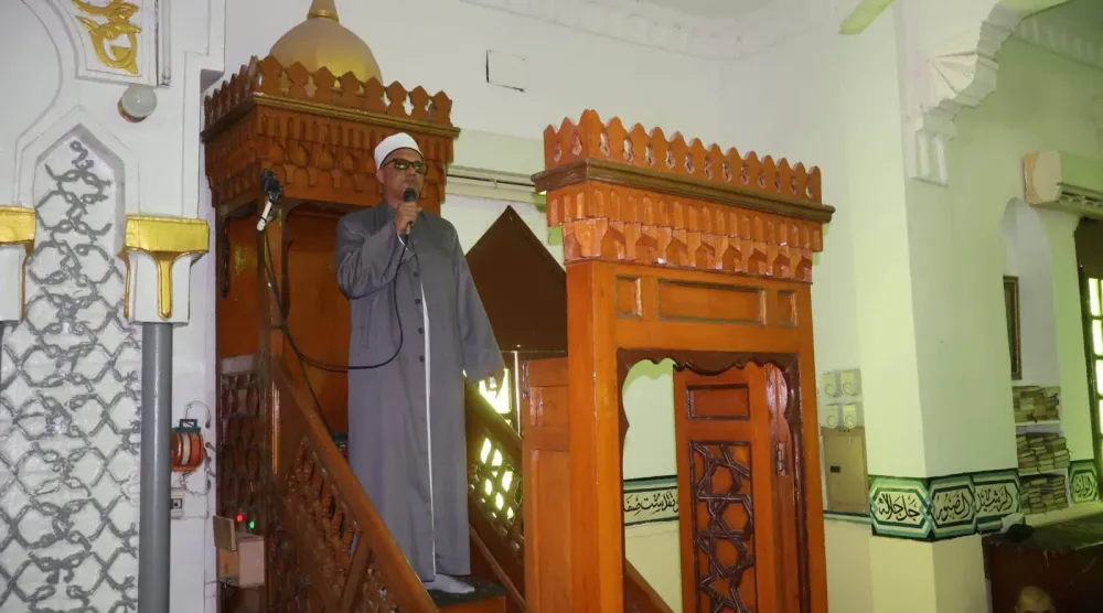 خطبة الجمعة من مسجد الشرطة بمحافظة سوهاج (صفحة وزارة الأوقاف المصرية على «فيسبوك»)