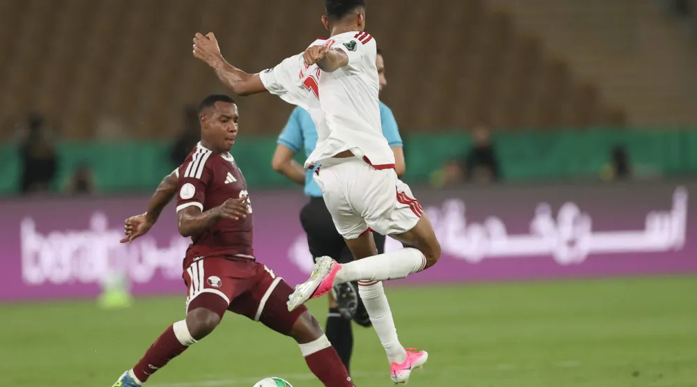 لقطة من المباراة التي جمعت البحرين وقطر في كأس الخليج (تصوير: عدنان مهدلي)