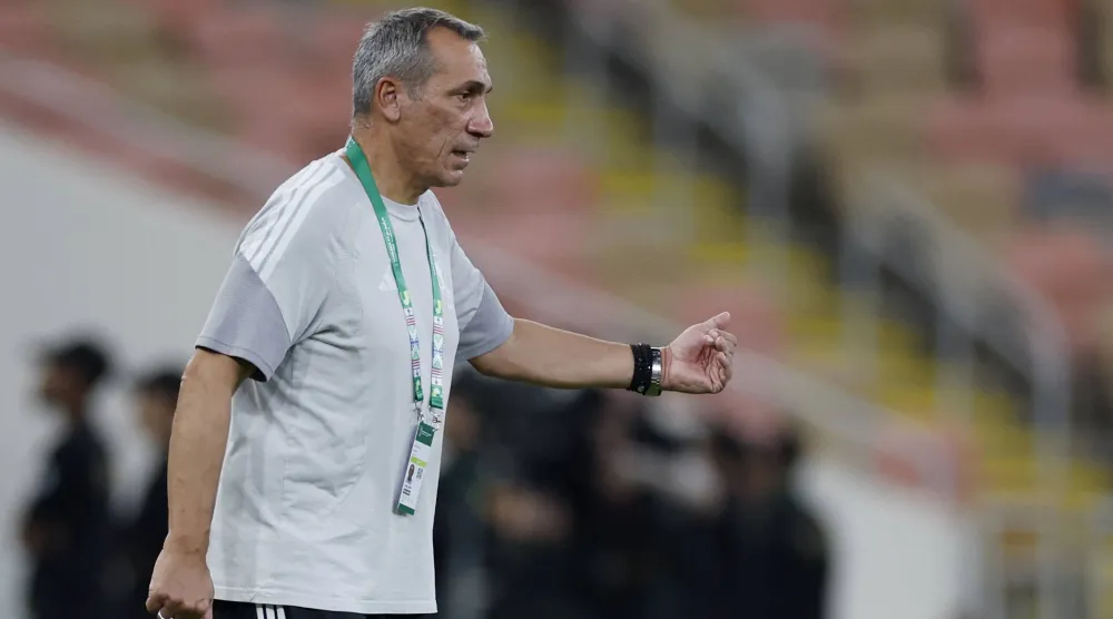 جيورجيوس دونيس (رويترز)
