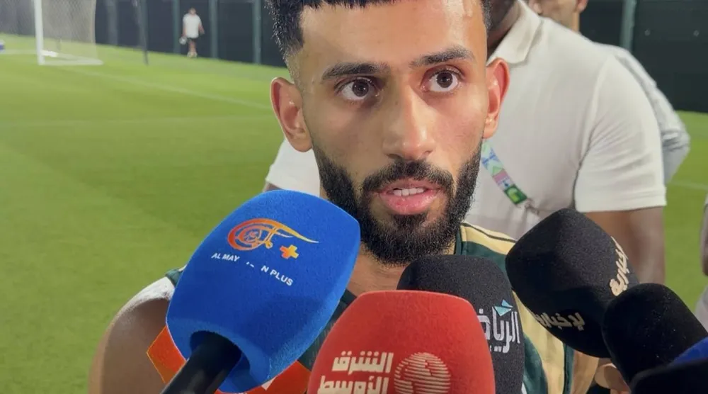 سلطان مندش في حديثه لوسائل الإعلام (الشرق الأوسط) 