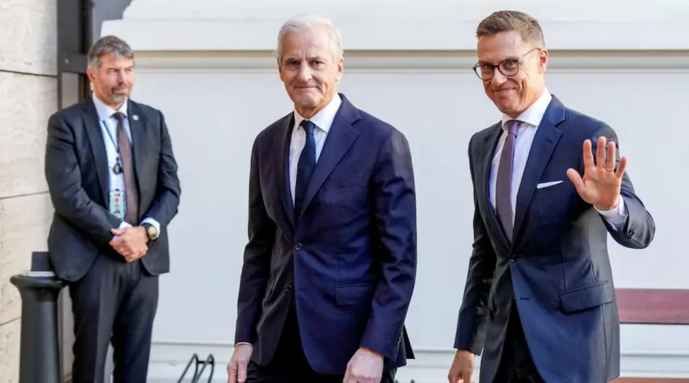 Rus medyasındaki haberlerde, Rusya lideri Putin'in Finlandiya Cumhurbaşkanı Stubb'la (sağda) ilk kez telefon görüşmesi yaptığı belirtildi (Reuters)