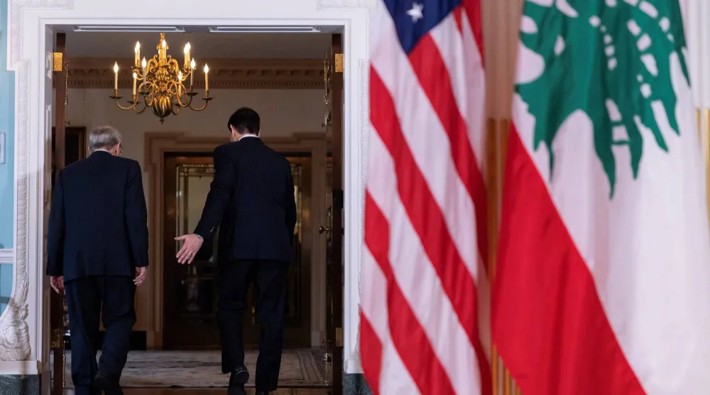 وزير الخارجية الأميركية ماركو روبيو يستقبل رئيس الحكومة اللبنانية نواف سلام في «الخارجية» الأميركية (رويترز)