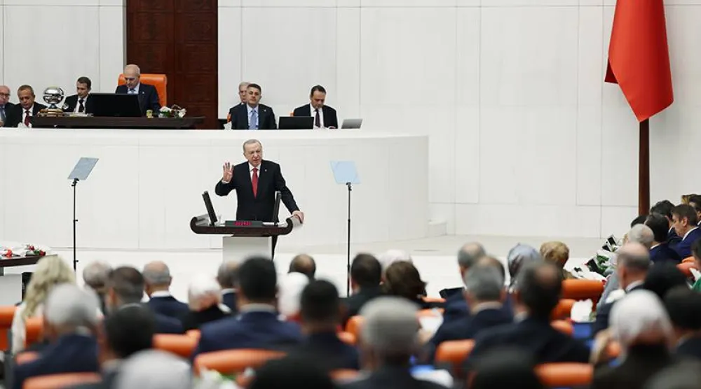 الرئيس التركي رجب طيب إردوغان متحدثاً في الجلسة الافتتاحية للدورة البرلمانية الجديدة (الرئاسة التركية)
