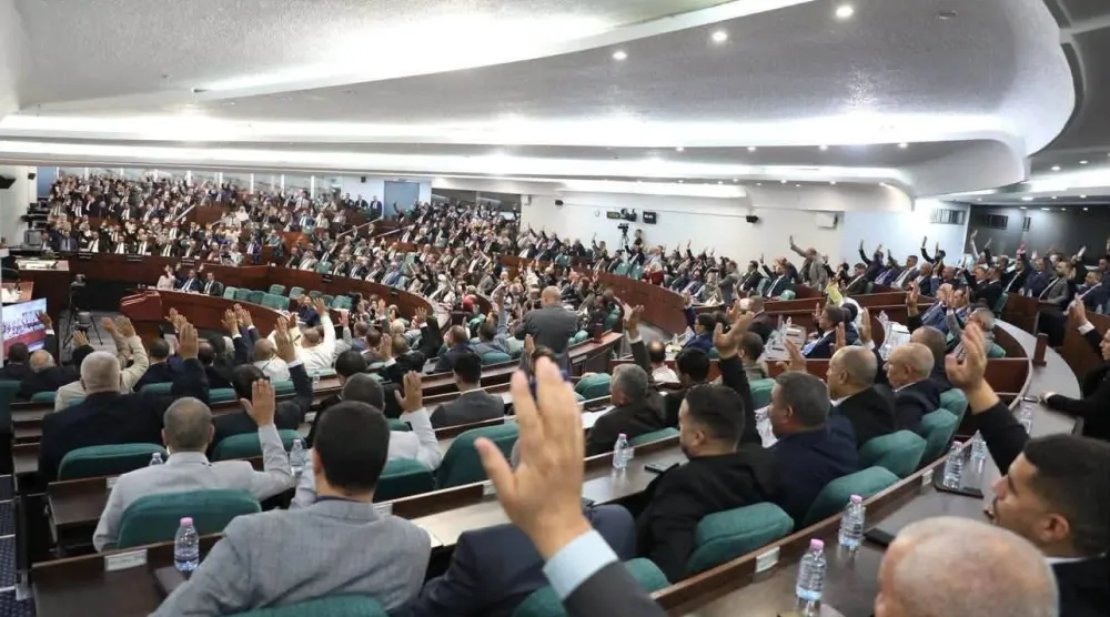 تصويت النواب على مشروع مراجعة قانون العقوبات (البرلمان الجزائري)