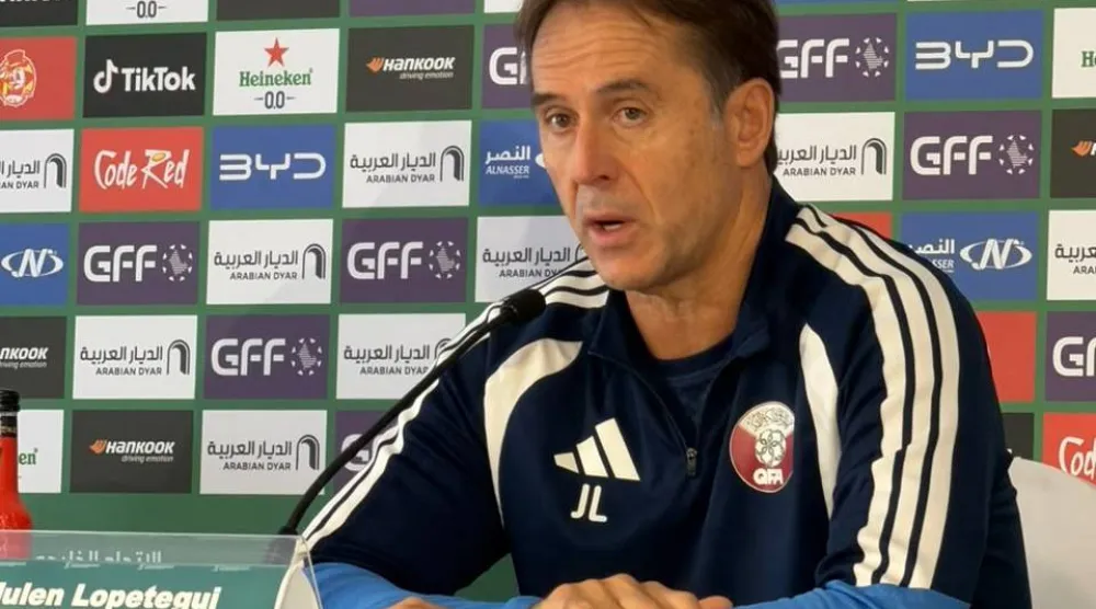 الإسباني جوليان لوبيتيغي مدرب المنتخب القطري (الشرق الأوسط) 