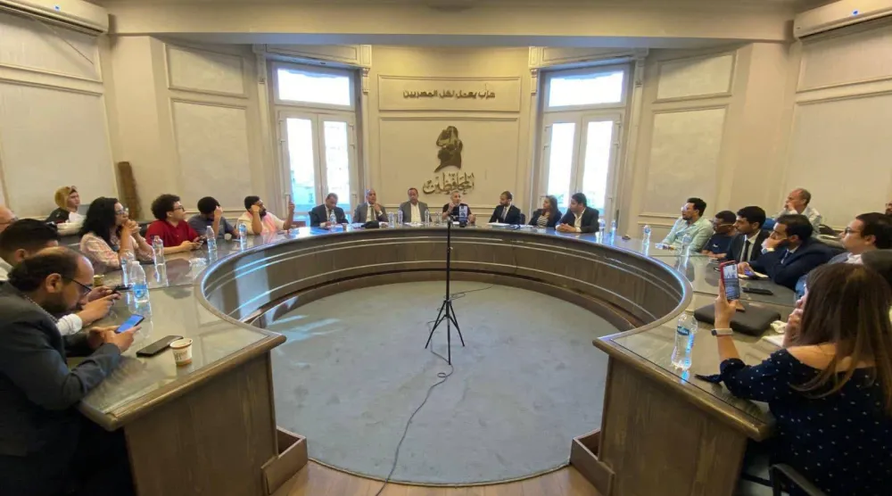 اجتماع سابق للحركة المدنية التي تضم أحزاباً معارضة في مصر (الحركة المدنية)