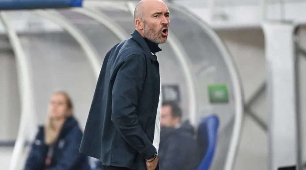 جاكوب فريس مدرب منتخب فنلندا (أ.ف.ب)