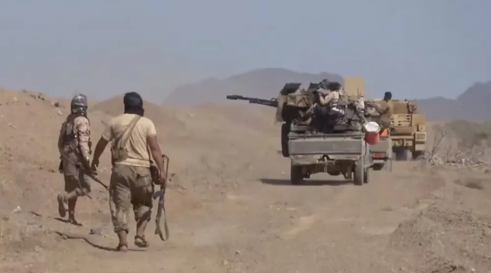 Yemen güçleri Taiz’de ilerliyor... Koalisyondan deniz ulaşımının güvenliği için askeri operasyon