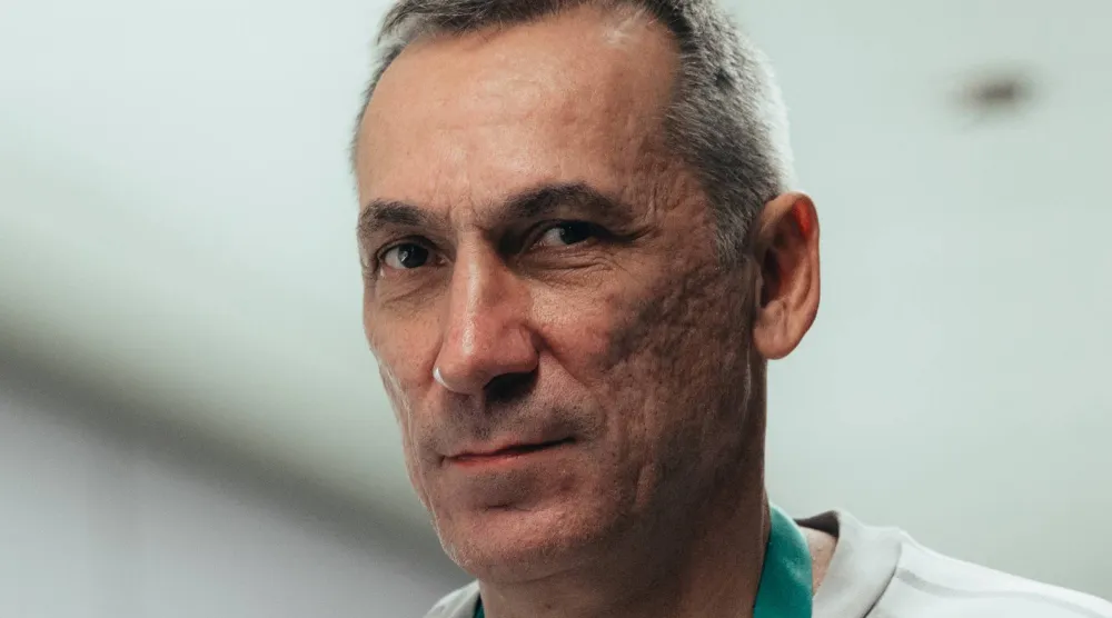 اليوناني جيورجوس دونيس، مدرب المنتخب السعودي (المنتخب السعودي) 