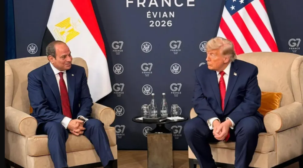 لقاء الرئيسين المصري والأميركي على هامش قمة مجموعة السبع يونيو الماضي في فرنسا (الرئاسة المصرية)