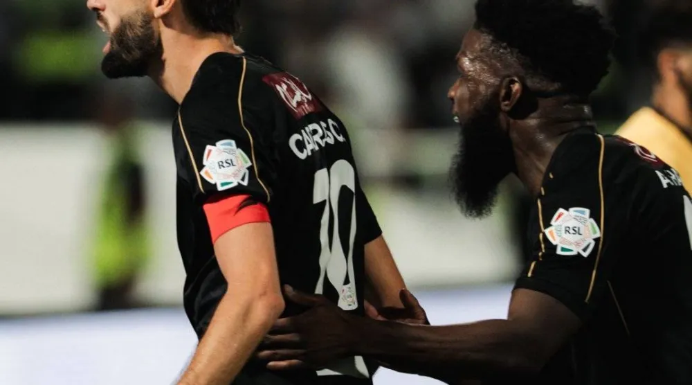 كاراسكو محتفلاً بهدفه في مرمى التعاون (الدوري السعودي)