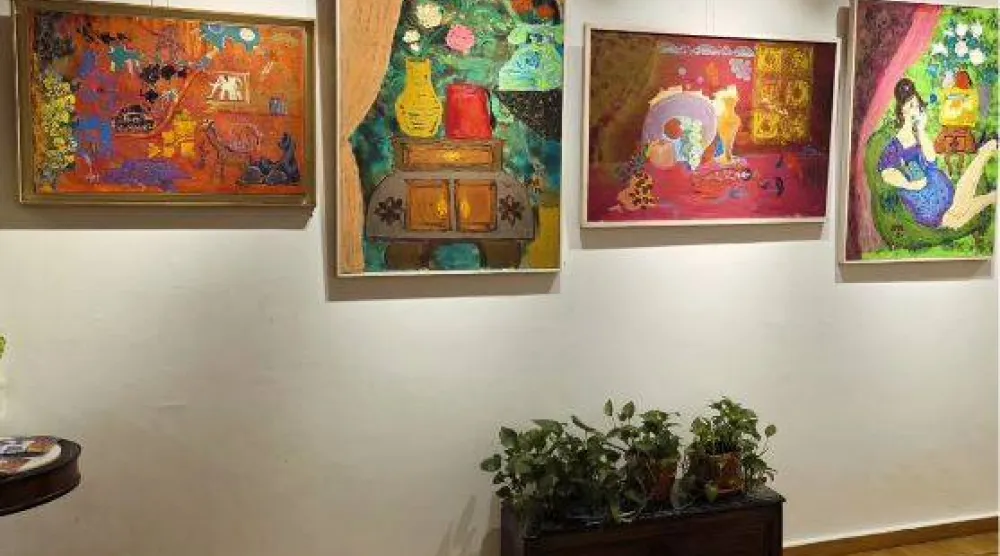 جانب من أعمال المعرض (الشرق الأوسط)