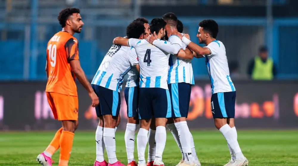 فرحة لاعبي بيراميدز بالتسجيل في مرمى سيراميكا تكررت أربع مرات (نادي بيراميدز)
