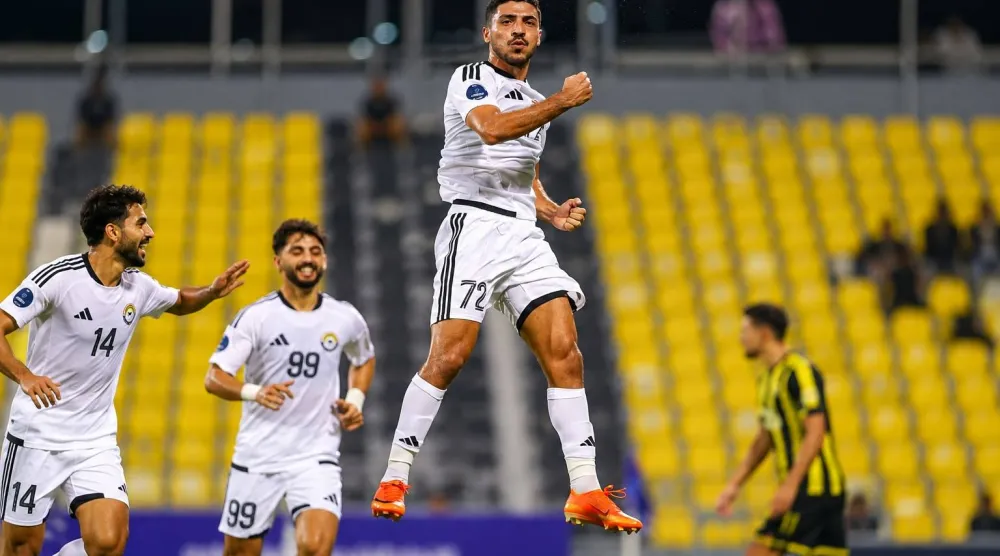 المصري محمد شريف يحتفل بهدف الزوراء في مرمى قطر (نادي الزوراء)