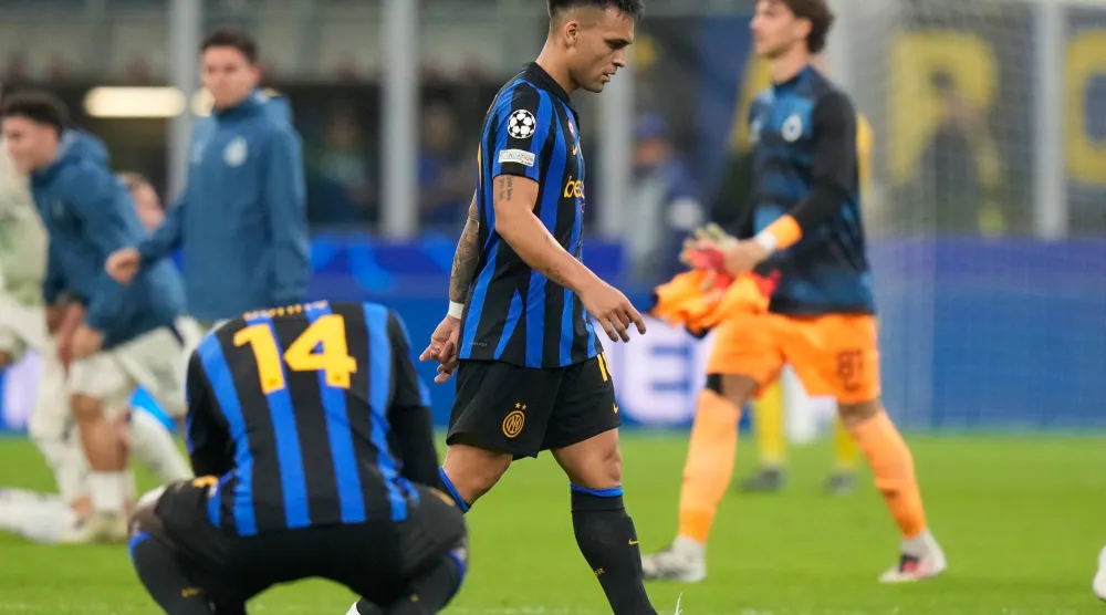 تمر كرة القدم الإيطالية بفترة انتقالية عقب فشل المنتخب الوطني في التأهل إلى كأس العالم (أ.ب)