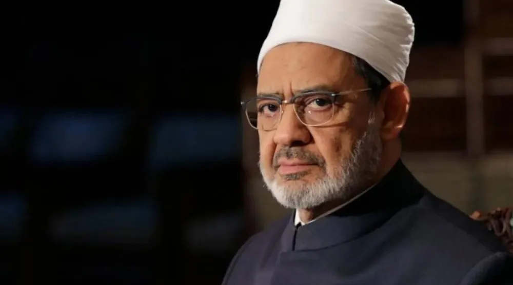 شيخ الأزهر دعا لتشكيل لجنة وساطة لنزع فتيل الأزمات والصراعات في المنطقة (الحساب الرسمي للشيخ على «فيسبوك»)