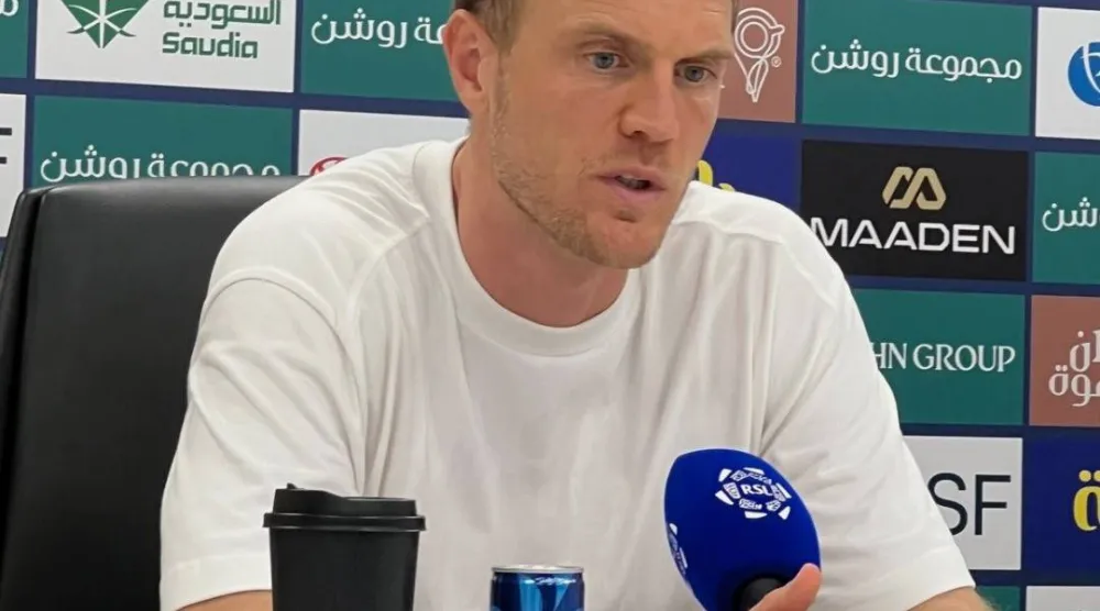 ينز فيسينغ مدرب الاتحاد (الشرق الأوسط)