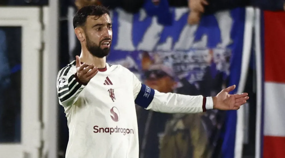 قائد مانشستر يونايتد البرتغالي برونو فرنانديز (رويترز)