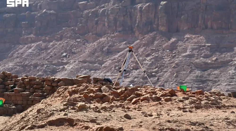 The work aims to study historical sites and uncover evidence that sheds light on the development of ancient civilizations in northwestern Arabia. (SPA)