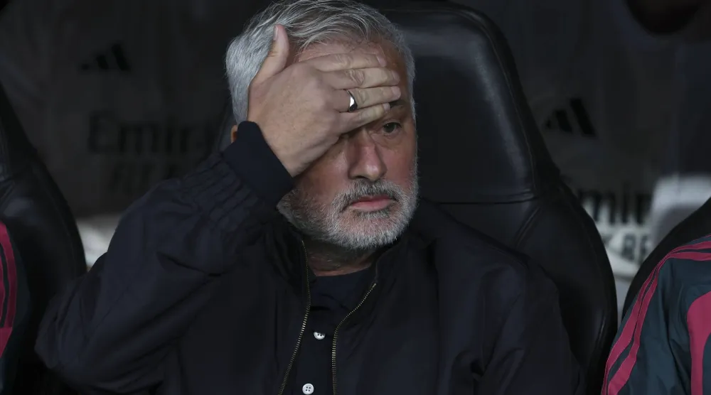 البرتغالي جوزيه مورينيو مدرب ريال مدريد (إ.ب.أ)