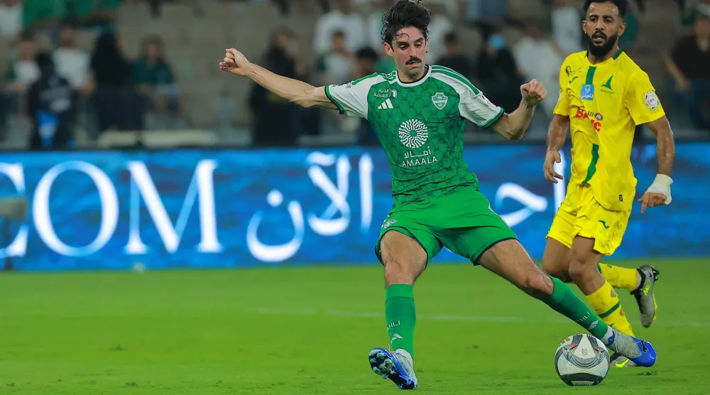 البرتغالي فرانشيسكو ترينكاو، لاعب الأهلي (تصوير: محمد المانع) 