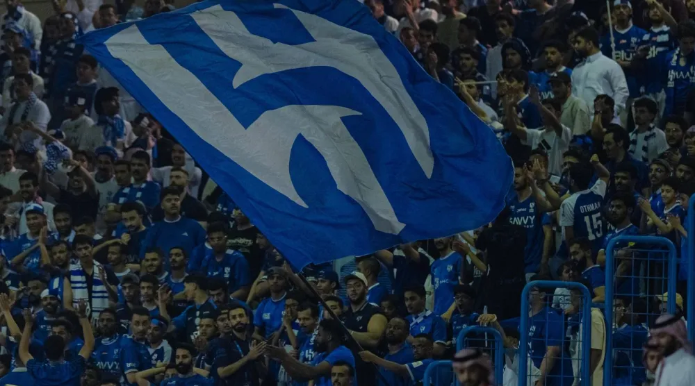 جماهير هلالية ساندت فريقها خلال مباراة القادسية (نادي الهلال)