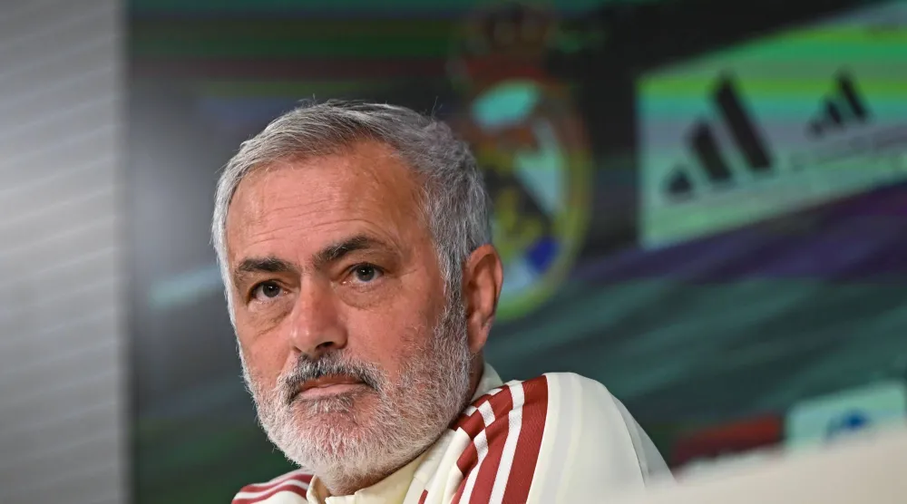 مدرب ريال مدريد البرتغالي جوزيه مورينيو (إ.ب.أ)