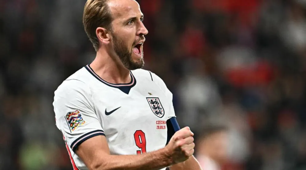 Harry Kane is the favorite to win the Ballon d'Or on Monday. Joe Klamar / AFP
