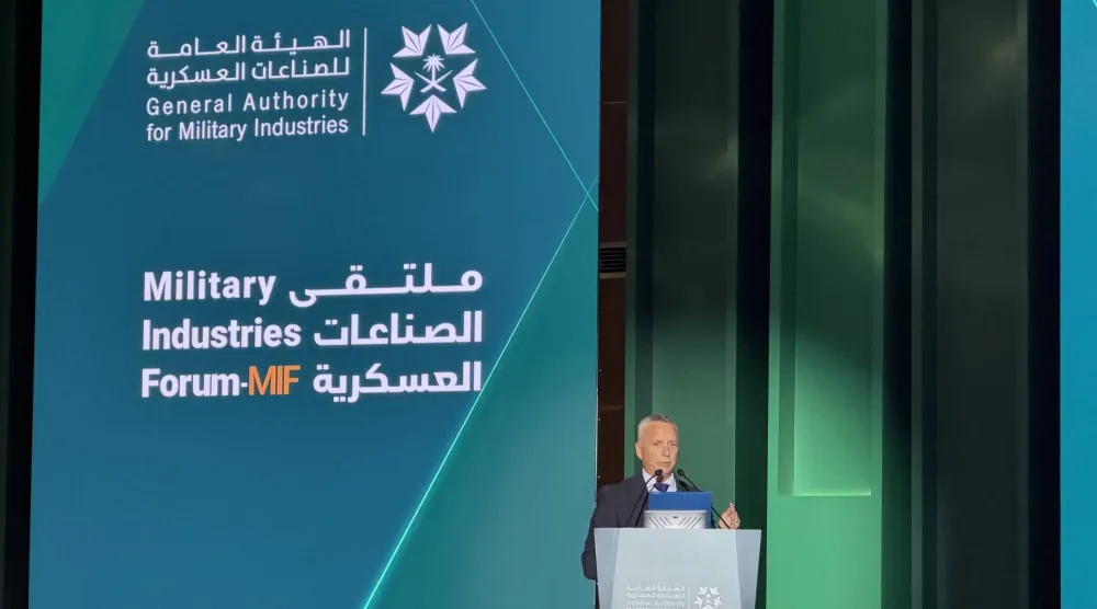العميد المتقاعد جوزيف «جو» رانك رئيس «لوكهيد مارتن السعودية» خلال مشاركته في «ملتقى الصناعات العسكرية السعودية» بالرياض (الشرق الأوسط)