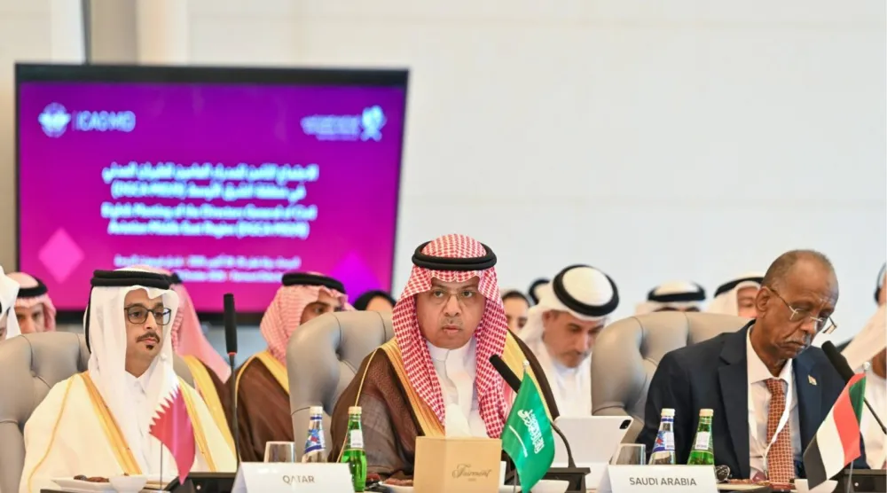 عبد العزيز الدعيلج رئيس الهيئة العامة للطيران المدني السعودي خلال مشاركته في الاجتماع الثامن للمديرين العامين للطيران المدني في إقليم الشرق الأوسط المنعقد في قطر (الهيئة)