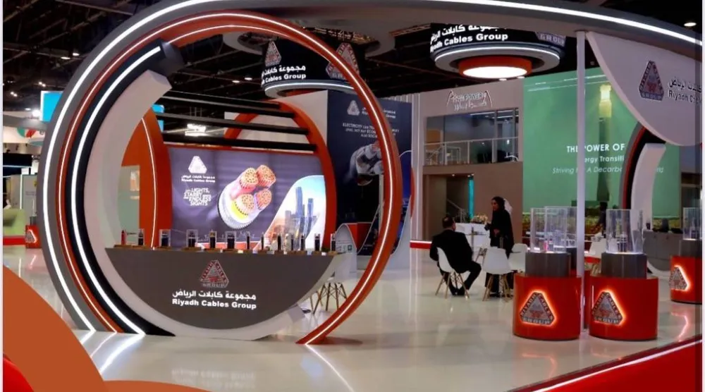 جناح مجموعة «كابلات الرياض» في أحد المعارض (الشركة)