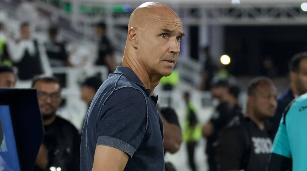 الألماني توماس ليتش مدرب الشباب (تصوير: نايف العتيبي) 