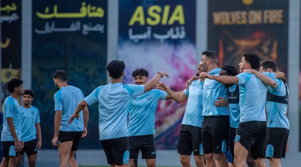 لاعبو التعاون خلال التدريبات الأخيرة (نادي التعاون)