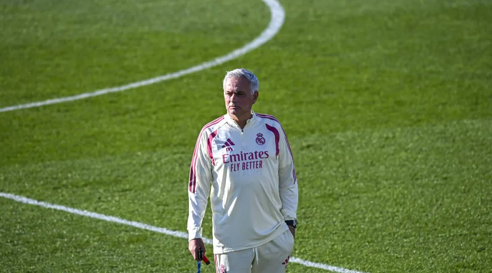 مدرب ريال مدريد جوزيه مورينيو (إ.ب.أ)
