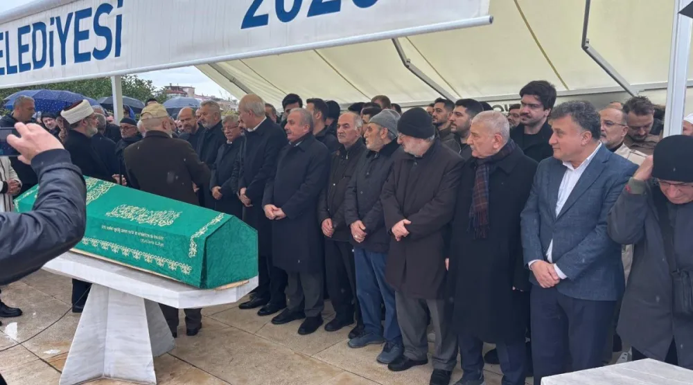 Yazar Cevat Özkaya son yolculuğuna uğurlandı