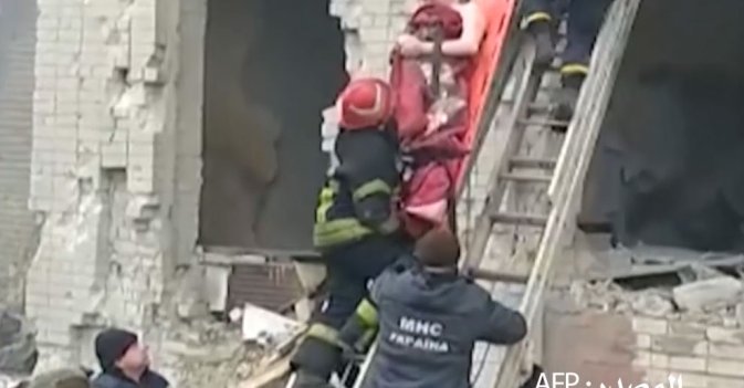 غارة جوية تستهدف مبان سكنية في تشيرنيهيف