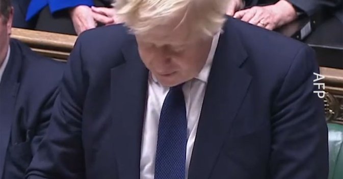 بوريس جونسون: نقر تجميدا كاملا لأصول عبر بنك VTB