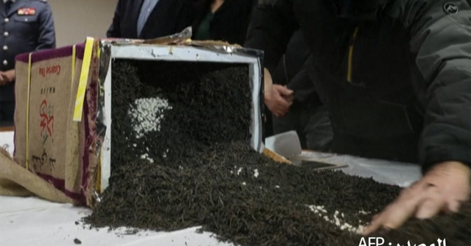 ضبط شحنة "كبتاغون" في الشاي قادمة من لبنان للسعودية